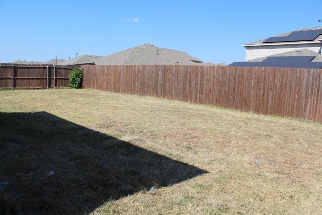 540 Redding Drive, Saginaw, TX 76131