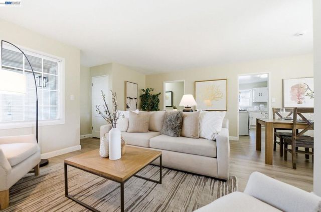 16035 Via Descanso, San Lorenzo, CA 94580