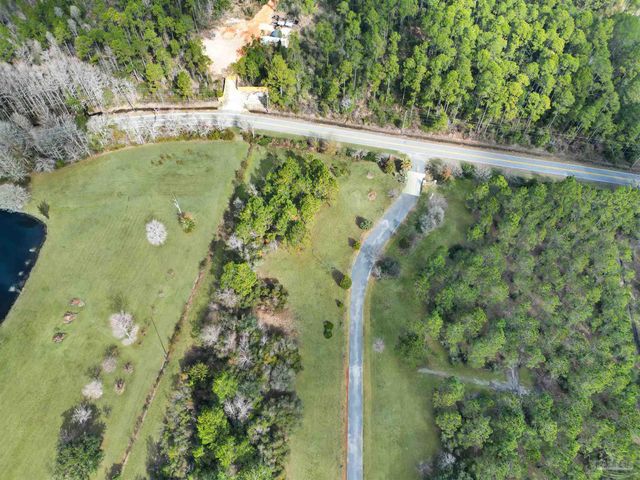 6415 Mary Kitchens Rd, Milton, FL 32583
