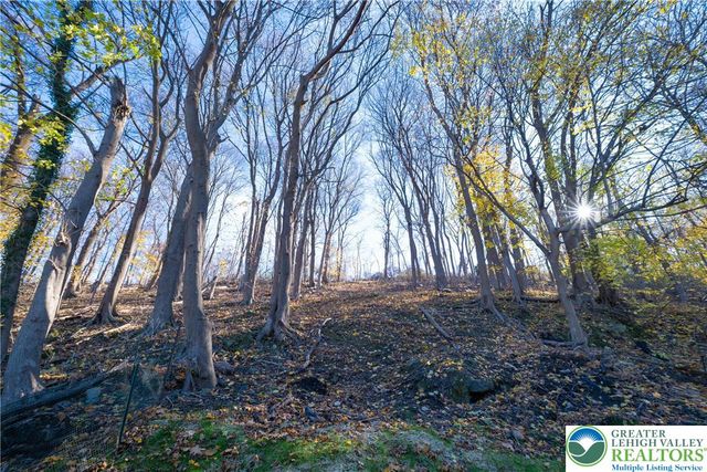 111 Main Street, Glendon Boro, PA 18042