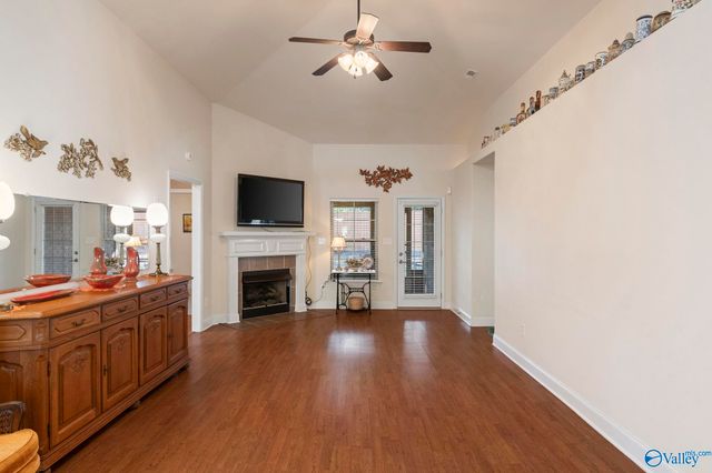 309 Dovington Drive, Huntsville, AL 35806