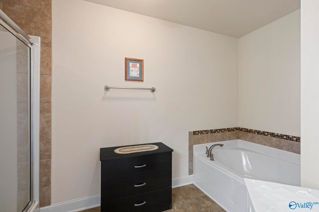 309 Dovington Drive, Huntsville, AL 35806