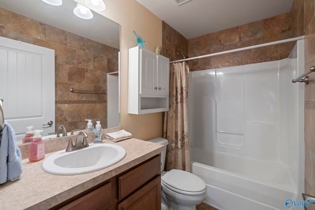 309 Dovington Drive, Huntsville, AL 35806