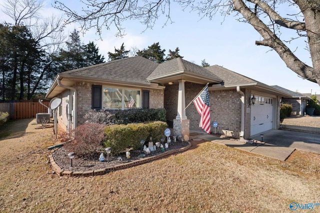 309 Dovington Drive, Huntsville, AL 35806