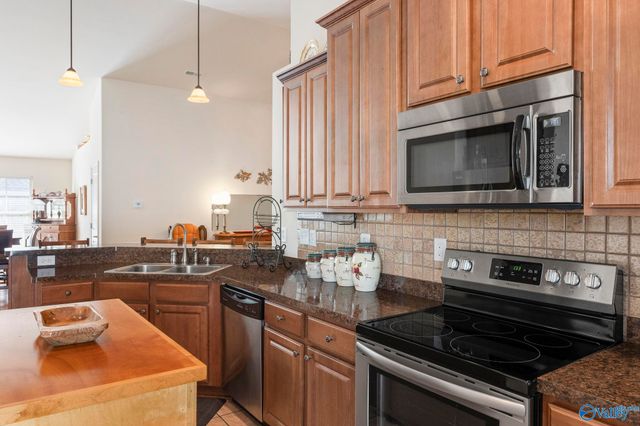 309 Dovington Drive, Huntsville, AL 35806