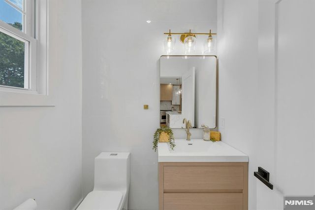 190 Fairview Avenue, Rutherford, NJ 07070