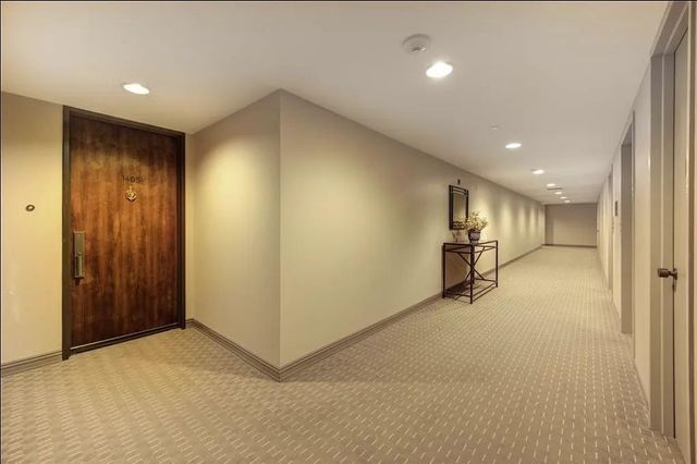 5001 Woodway Drive 1405, Houston, TX 77056