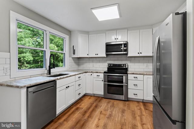90 SCHOOLHOUSE LN, Coatesville, PA 19320