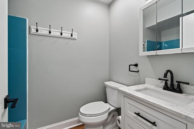 90 SCHOOLHOUSE LN, Coatesville, PA 19320