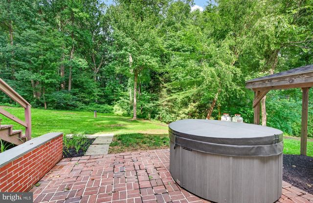 90 SCHOOLHOUSE LN, Coatesville, PA 19320
