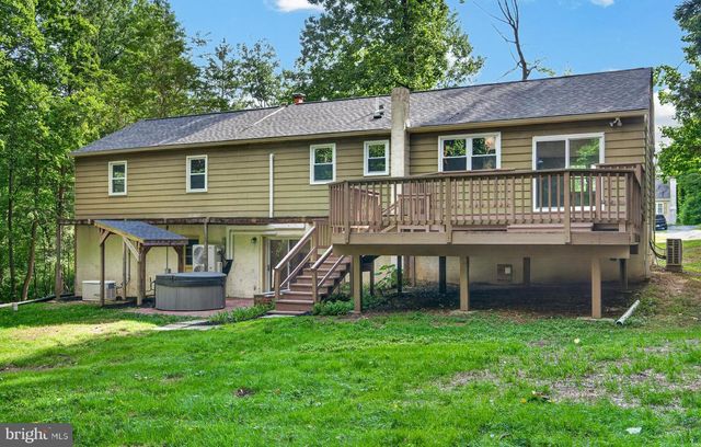 90 SCHOOLHOUSE LN, Coatesville, PA 19320