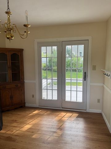 36 Ridgewood Rd, New Bedford, MA 02745