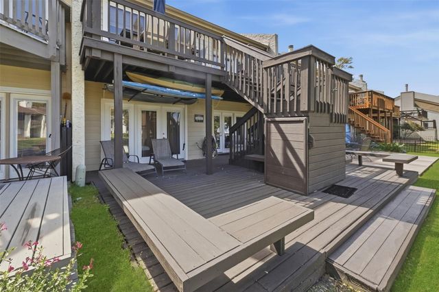 3914 Knollcrest Drive, Montgomery, TX 77356