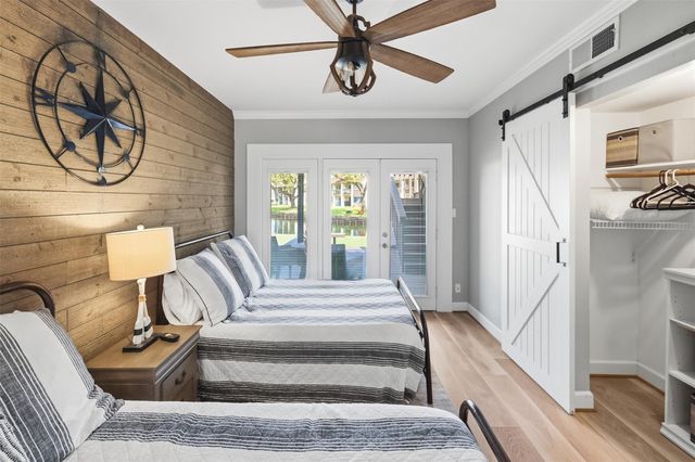 3914 Knollcrest Drive, Montgomery, TX 77356