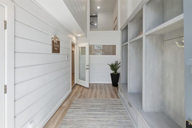 3914 Knollcrest Drive, Montgomery, TX 77356