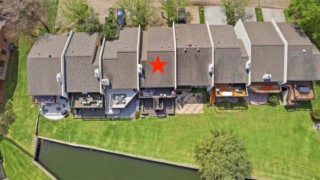 3914 Knollcrest Drive, Montgomery, TX 77356