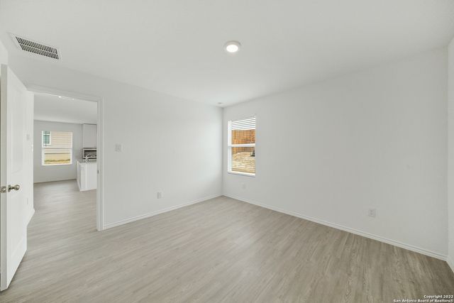 5531 Elm Valley Dr, San Antonio, TX 78242