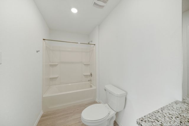 5531 Elm Valley Dr, San Antonio, TX 78242