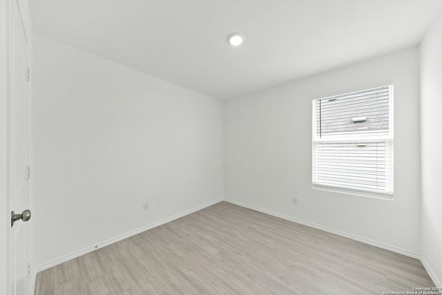 5531 Elm Valley Dr, San Antonio, TX 78242