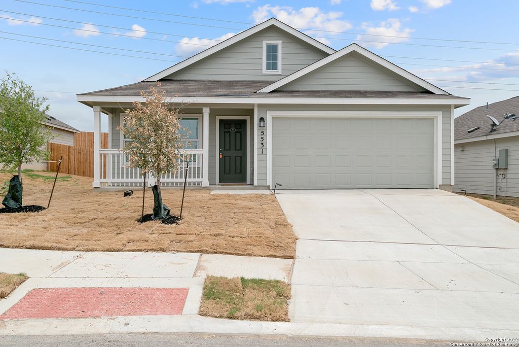 5531 Elm Valley Dr, San Antonio, TX 78242