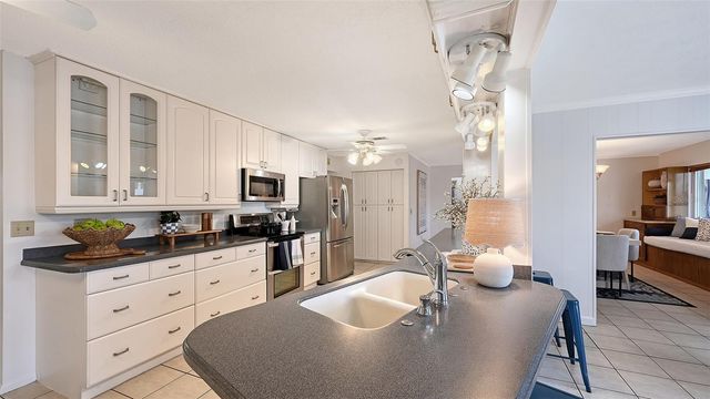 619 ALBEE FARM ROAD N, Nokomis, FL 34275