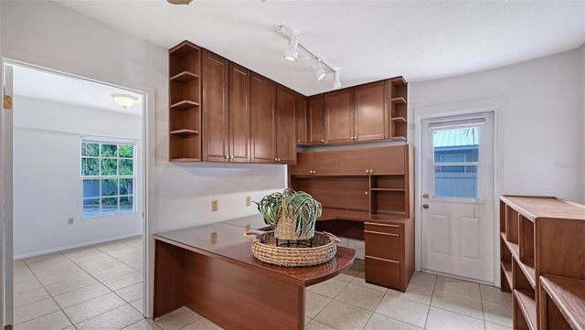 619 ALBEE FARM ROAD N, Nokomis, FL 34275