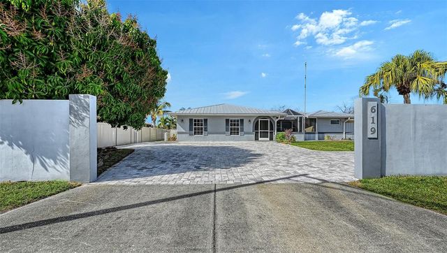 619 ALBEE FARM ROAD N, Nokomis, FL 34275