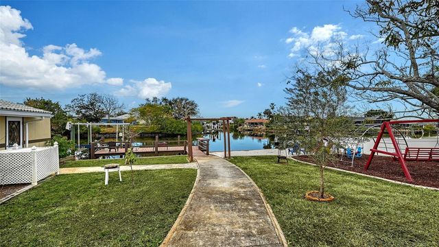 619 ALBEE FARM ROAD N, Nokomis, FL 34275