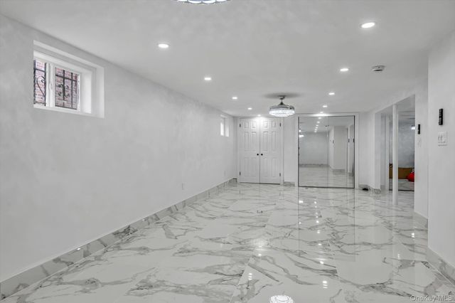 206-15 Richland Avenue, Oakland Gardens, NY 11364