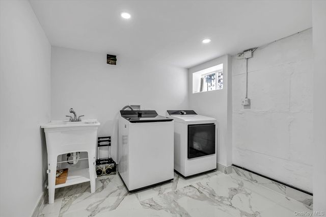 206-15 Richland Avenue, Oakland Gardens, NY 11364