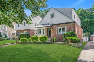 206-15 Richland Avenue, Oakland Gardens, NY 11364