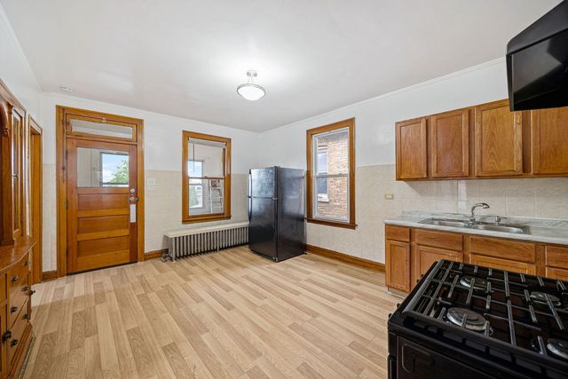 4749 S Keeler Avenue 2, Chicago, IL 60632