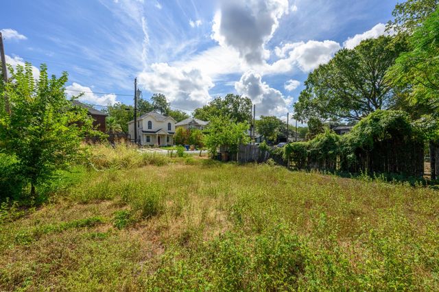 1812 Clifford Ave, Austin, TX 78702