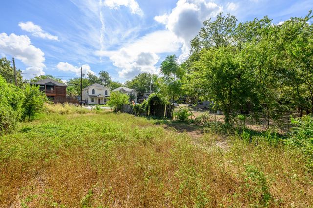 1812 Clifford Ave, Austin, TX 78702