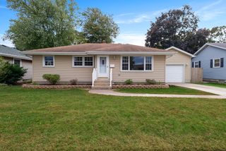 2930 Lincoln Street, Highland, IN 46322