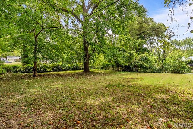 9724 Dennis Drive, Unincorporated, MO 63136