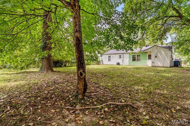 9724 Dennis Drive, Unincorporated, MO 63136