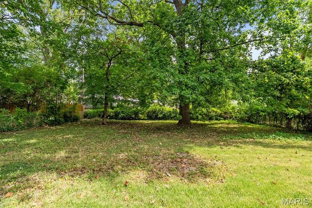 9724 Dennis Drive, Unincorporated, MO 63136