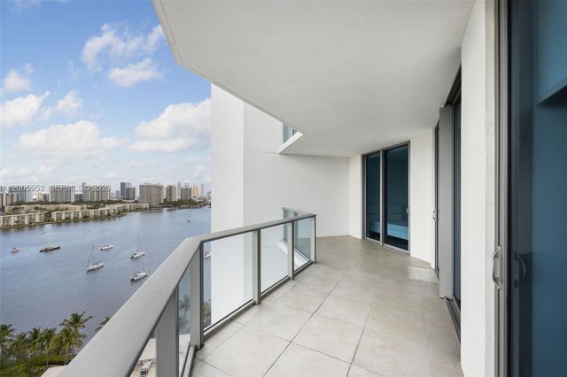 17301 Biscayne Blvd 1704, North Miami Beach, FL 33160