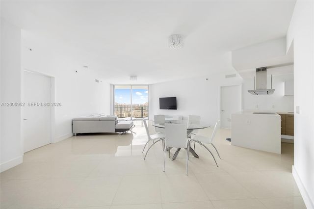 17301 Biscayne Blvd 1704, North Miami Beach, FL 33160