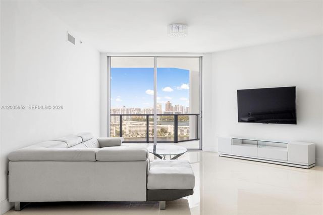 17301 Biscayne Blvd 1704, North Miami Beach, FL 33160