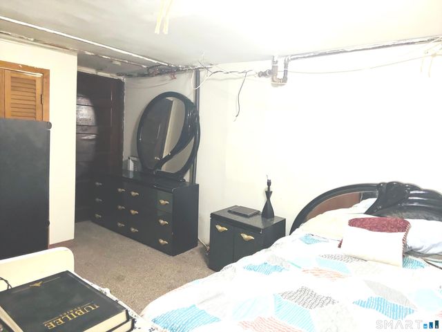 1910 Park Avenue, Bridgeport, CT 06604
