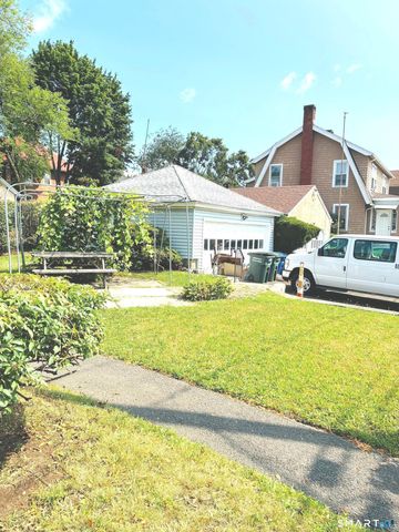 1910 Park Avenue, Bridgeport, CT 06604