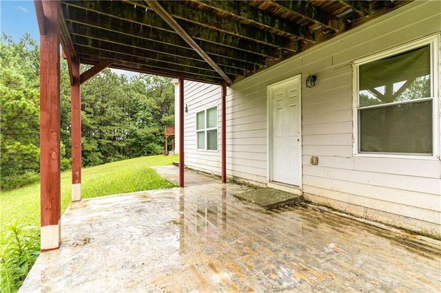 1044 Simonton Hill Court, Lawrenceville, GA 30045