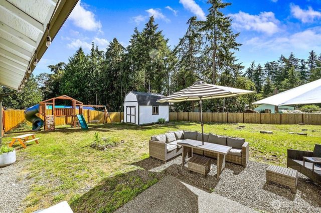 135 Masonic Hall Rd, Port Hadlock, WA 98339
