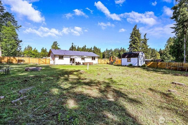 135 Masonic Hall Rd, Port Hadlock, WA 98339