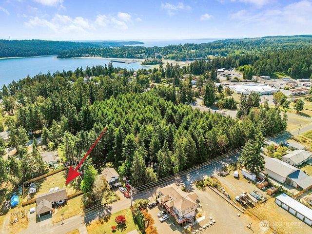 135 Masonic Hall Rd, Port Hadlock, WA 98339