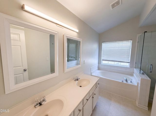 8409 Aztec Dawn Court, Raleigh, NC 27613