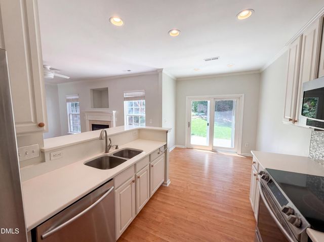 8409 Aztec Dawn Court, Raleigh, NC 27613