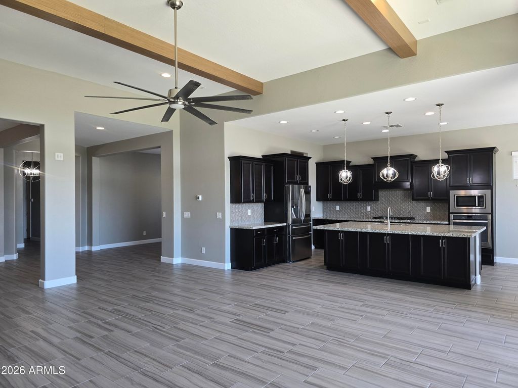 9331 W PLUM Road, Peoria, AZ 85383 — photo 4